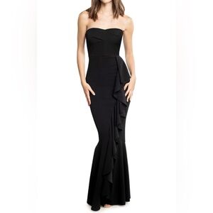 Paris Ruffle Strapless Mermaid Gown
Dress the Population.                     D